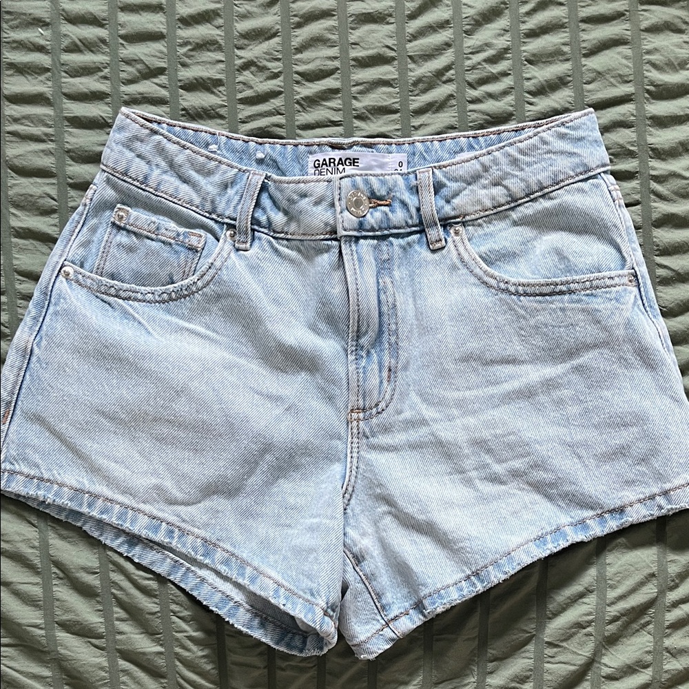 Garage denim shorts